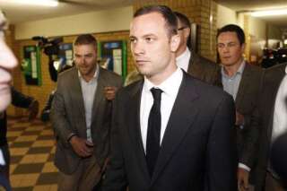 Le procès de Pistorius s'ouvre, il risque vingt-cinq ans de prison