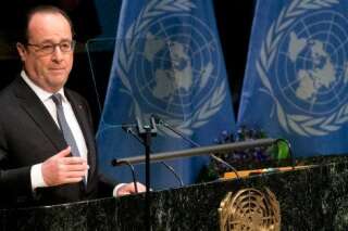 François Hollande, premier à signer l'accord de Paris sur le climat à l'ONU