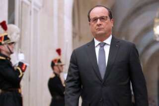 Hollande renonce à réviser la Constitution et donc à la déchéance de nationalité