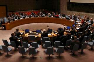 Syrie: l'ONU ordonne la destruction des armes chimiques