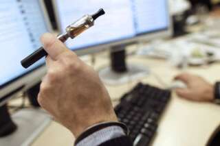 Les dangers de la cigarette électronique mis en lumière par l'OMS
