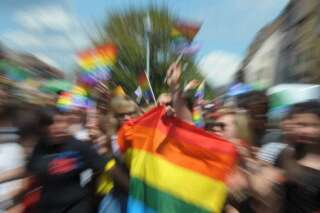 A Tours, une gay pride sans incident malgré la présence d'un groupe d'extrême-droite