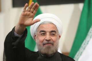 Iran: Rohani a pris ses fonctions officielles de président et veut oeuvrer pour lever les sanctions