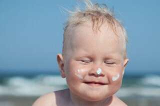 Crème solaire pour bébé : ce qu'il faut savoir
