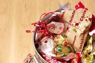 Joyeuses Fêtes: comment éviter le gaspillage à Noël ? Du choix du sapin aux mets sur la table en passant par le paquet cadeau