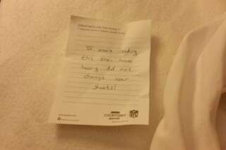 Cette note trouvée dans une chambre d'hôtel va vous dégoûter
