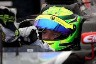 PHOTOS. Mick Schumacher, le fils de Michael, effectue ses premiers essais en Formule 4