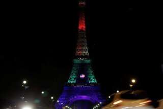 Tour Eiffel et drapeaux arc-en-ciel, minutes de silence, ... Les hommages de la France après la tuerie d'Orlando