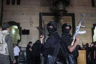 Égypte: l'armée toujours aussi ferme après un week-end meurtrier