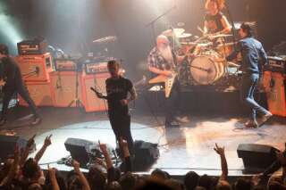 PHOTOS. Eagles of Death Metal rentre aux Etats-Unis et interrompt sa tournée européenne