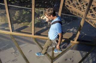 PHOTOS. Tour Eiffel: le 1er étage rénové et son plancher de verre inauguré par Anne Hidalgo