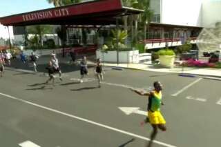 Usain Bolt fait un 100m avec James Corden (et ça donne une idée de sa vitesse hors norme)