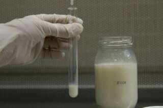 Deux décès suspects de prématurés en Ile-de-France, possible contamination du lait