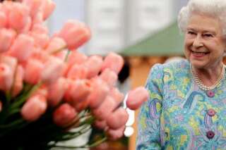 La reine Elizabeth II donne son nom au marché aux fleurs de l'Île de la Cité