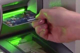 Fraude aux distributeurs de billets: changer le sens d'insertion de la carte bancaire pourrait tout changer