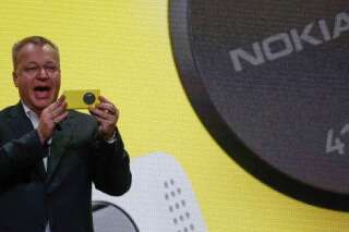 Nokia: Stephen Elop refuse de rendre son parachute doré, il doit payer son divorce