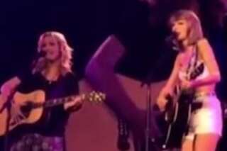 VIDÉO. Taylor Swift et Lisa Kudrow reprennent sur scène la chanson 