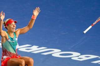 La joie d'Angelique Kerber, qui renverse Serena Williams en finale de l'Open d'Australie à Melbourne