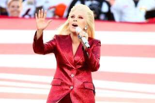 VIDÉO. Lady Gaga a chanté l'hymne américain comme personne au Super Bowl 2016