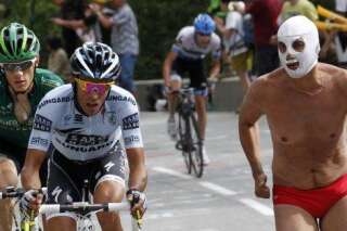 PHOTOS. Tour de France: ces spectateurs que l'on croise forcément dans les étapes de montagne