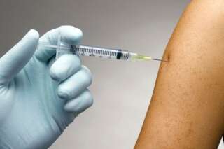 Certaines vaccinations sont-elles optionnelles pour des raisons médicales ou économiques?