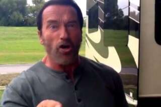 VIDEOS. Arnold Schwarzenegger rejoue ses meilleures répliques à la demande des fans