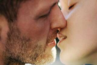 8 raisons qui prouvent que le baiser est bon pour la santé, à l'occasion de la Journée internationale du baiser