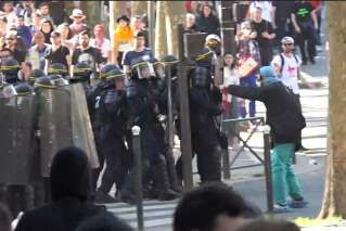 Manifestation du 19 avril: à Paris, le cortège émaillé de heurts entre militants et forces de l'ordre
