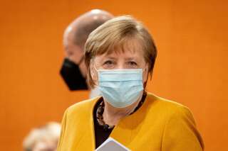 En Allemagne, Merkel revient sur le confinement strict à Pâques