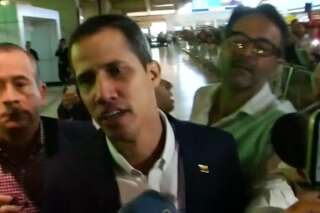 Juan Guaido acclamé par ses partisans pour son retour au Venezuela