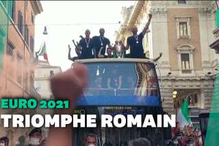 Euro 2020: les images du retour triomphal des joueurs italiens à Rome