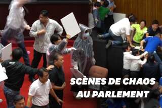 Taïwan: bagarres et bombes à eau au Parlement après un débat houleux