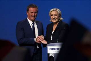 Européennes 2019: Marine Le Pen propose une liste commune à Dupont-Aignan