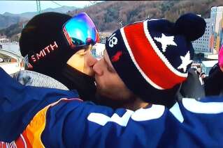 Le bisou entre Gus Kenworthy et son petit ami aux JO d'hiver 2018 vaut plus que la médaille qu'il n'a pas eue