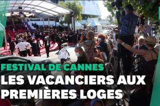 Au Festival de Cannes 2021, les vacanciers investissent  le “gang des escabeaux”