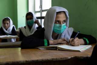 La crise afghane frappe de plein fouet à la porte de ce que représente l’école de la République