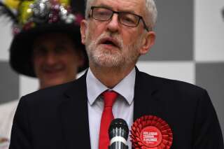 Jeremy Corbyn rejette les appels à la démission immédiate après sa défaite
