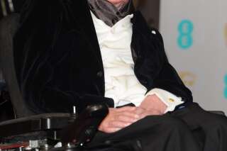 Le respirateur de Stephen Hawking va être donné à un hôpital britannique