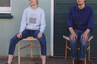 Une étudiante invente une chaise pour éviter le manspreading