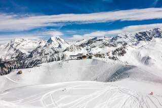 À Courchevel, un adolescent de 16 ans meurt après une chute à ski