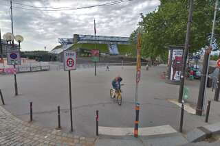 Une esplanade Johnny Hallyday devant Bercy à Paris