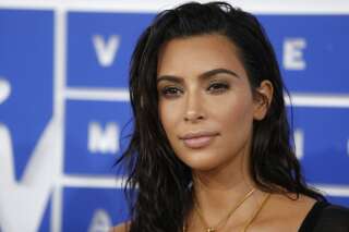 Braquage de Kim Kardashian à Paris: 17 personnes interpellées, son chauffeur en garde à vue