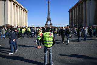 Gilets jaunes: ambiance bon enfant à Paris, tensions à Bordeaux pour l'acte XX