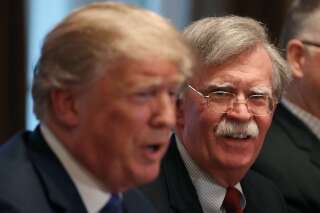 Trump perd la guerre contre Bolton, son ex-conseiller pourra sortir son livre explosif