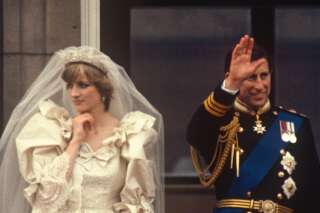 Il reste du gâteau de mariage de Charles et Diana et une part a été vendue
