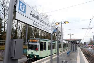 En Allemagne, des passagers stoppent un tramway fou