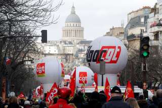 Réforme des retraites: la mobilisation en baisse à Paris et dans toute la France