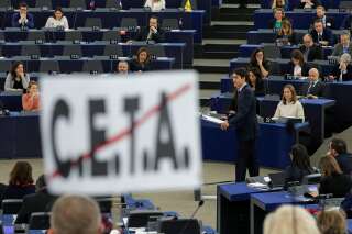 Sur le CETA, le macroniste Richard Ferrand affiche ses réticences face à 