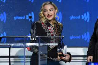 Madonna répond à un fan qui l'attaque en justice à cause du retard à ses concerts