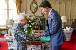 Elizabeth II s'engage subtilement pour l'Ukraine lors de son premier rendez-vous post-Covid